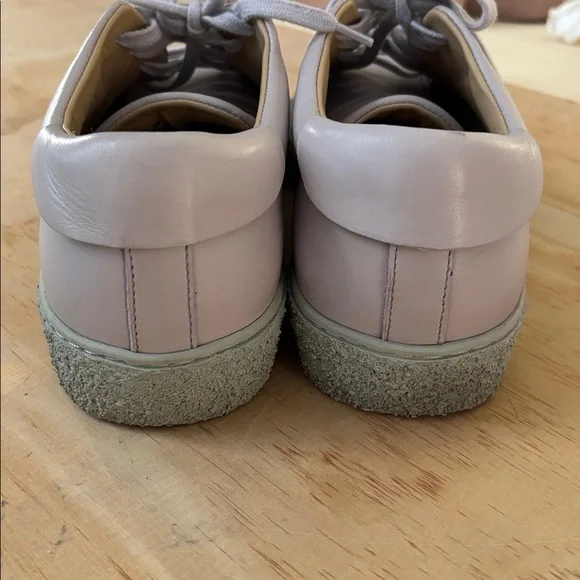 Axel Arigato Light Purple Sneakers - Picture 6 of 7